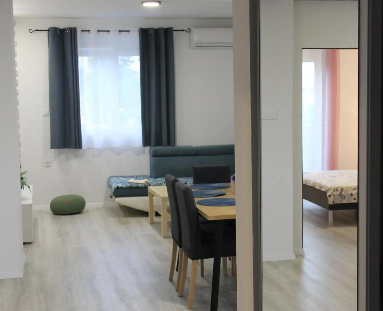Milwe Apartment Razanac 0*,  Croatia